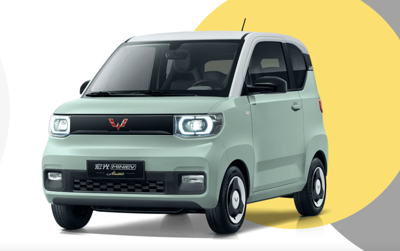 “老頭樂”轉(zhuǎn)正潮來襲，五菱宏光MINI EV能否守住微型電動(dòng)車市場(chǎng)王座？